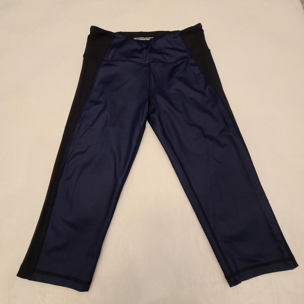 Yoga crop pants